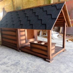 Будка для собаки с козырьком